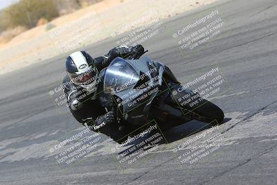 media/Mar-28-2022-Superbike Trackdays (Mon) [[b8603d0f67]]/Open Track Time/Turn 3 Inside/